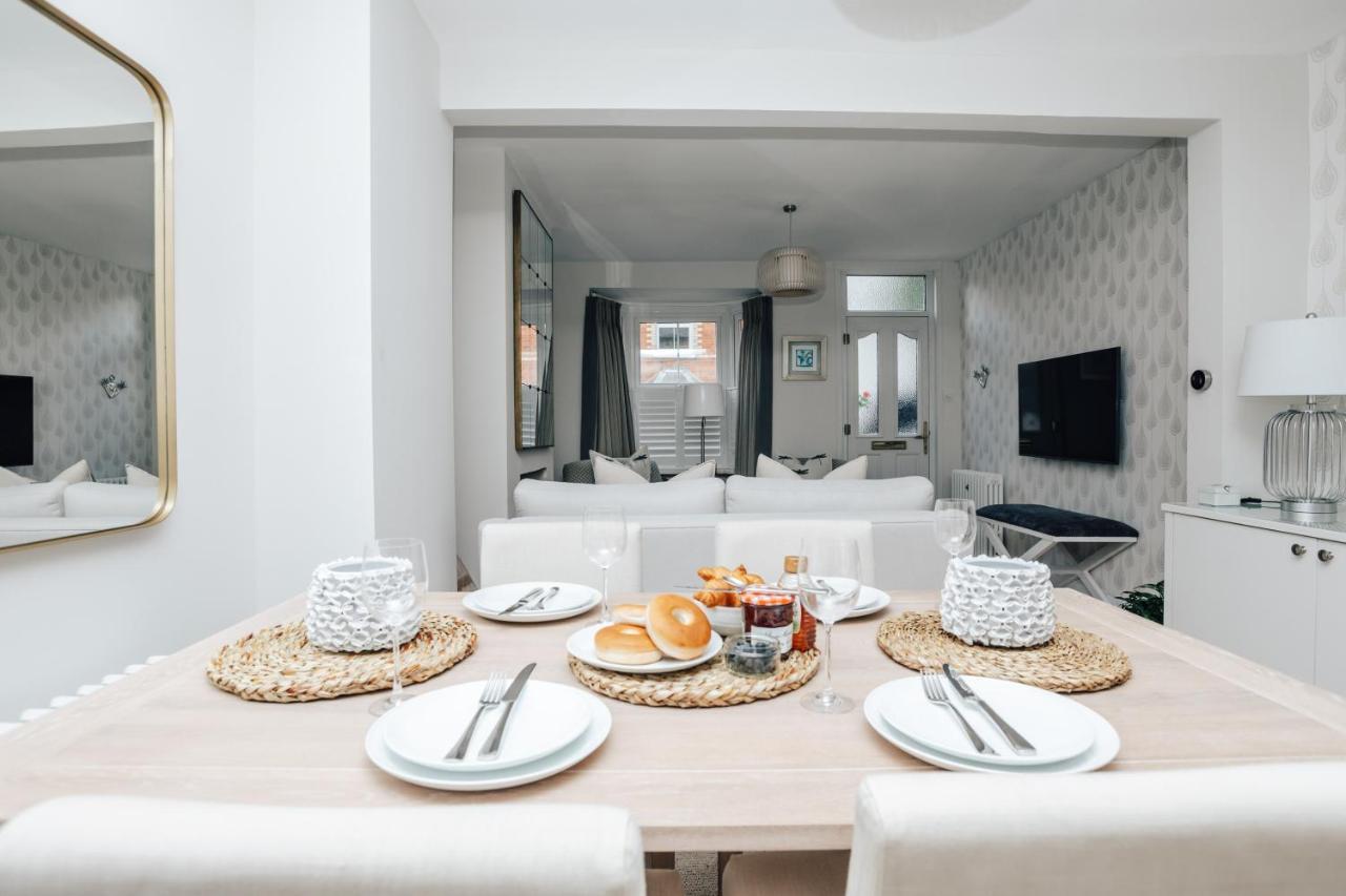 The Dragonfly - Central 2 Bedroom House Henley-on-Thames Exterior foto
